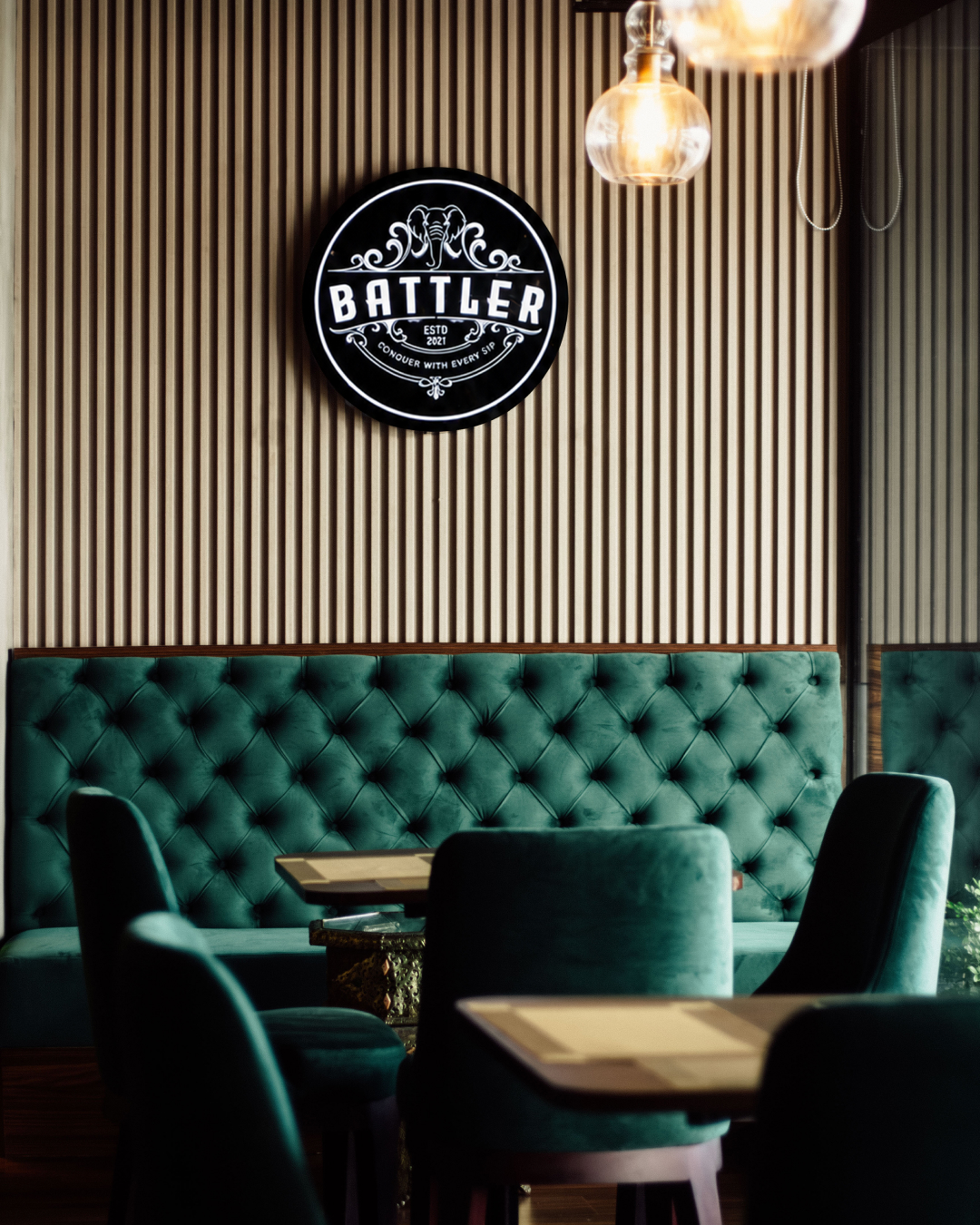 battler lounge static 002 03